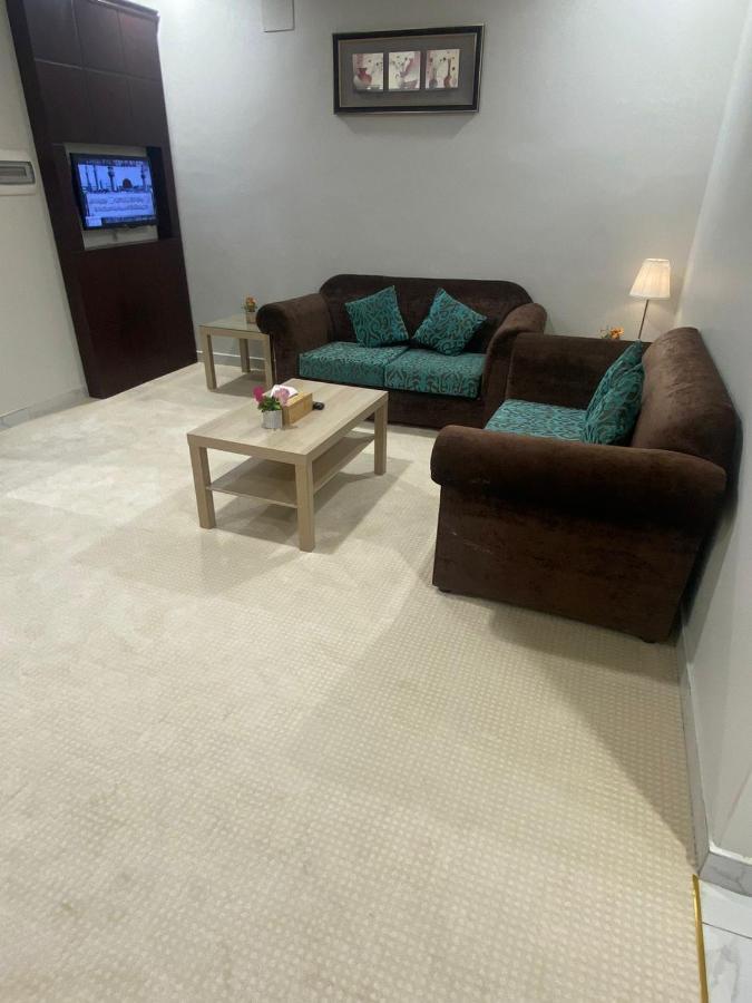 جلنار الشرق للشقق المخدومة Jeddah Exterior photo