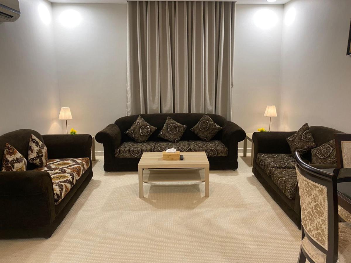 جلنار الشرق للشقق المخدومة Jeddah Exterior photo