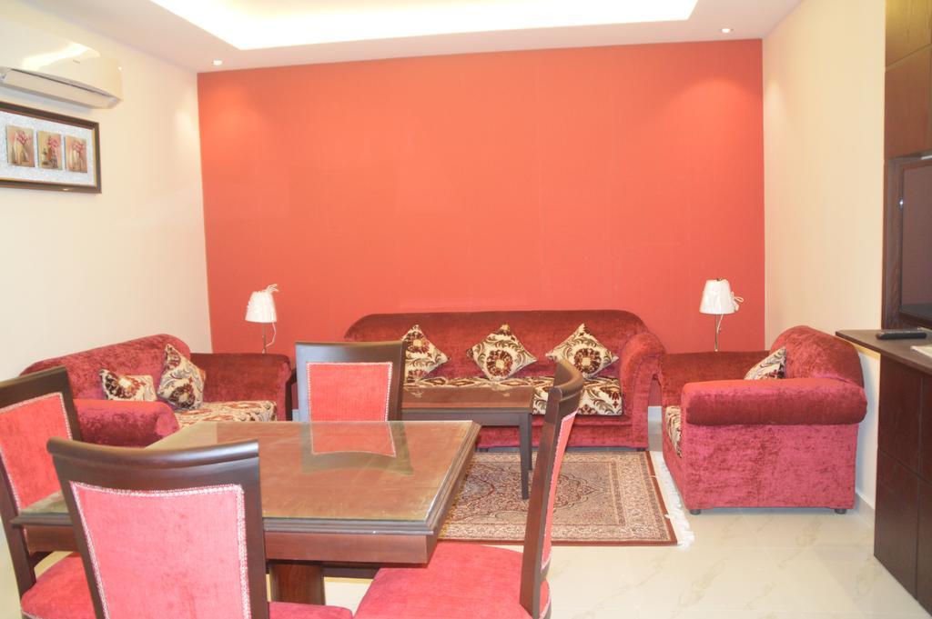جلنار الشرق للشقق المخدومة Jeddah Exterior photo