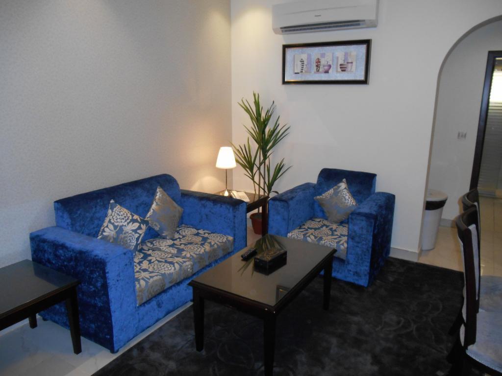 جلنار الشرق للشقق المخدومة Jeddah Exterior photo