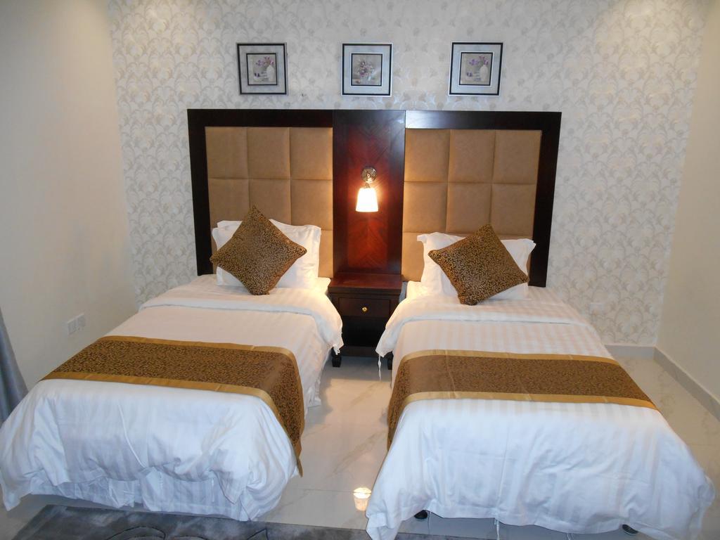 جلنار الشرق للشقق المخدومة Jeddah Exterior photo