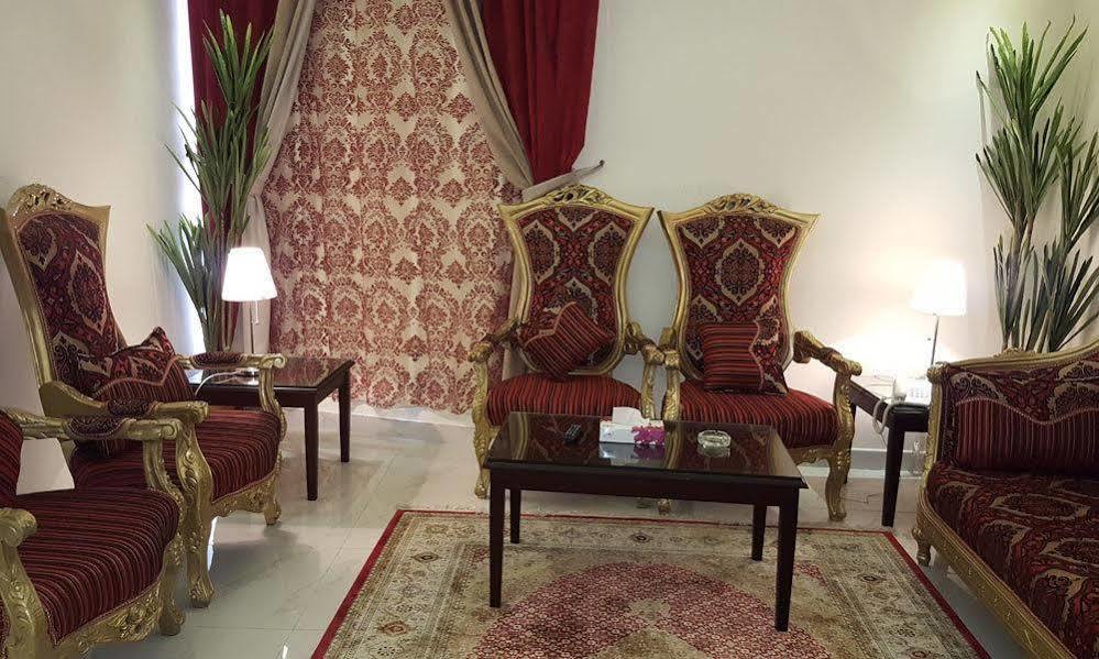 جلنار الشرق للشقق المخدومة Jeddah Exterior photo